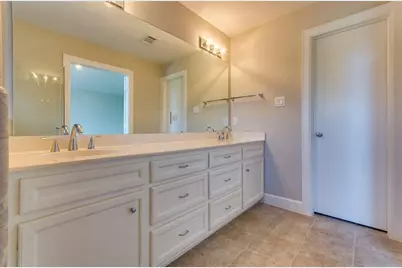612 E 38th Street, Houston, TX 77022 - Photo 23