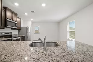 8410 Bermuda Blue Rd, Cove, TX 77523 - Photo 5
