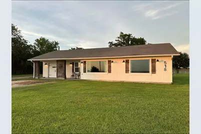 518 Anton Stade Rd #B, Rosenberg, TX 77471 - Photo 3