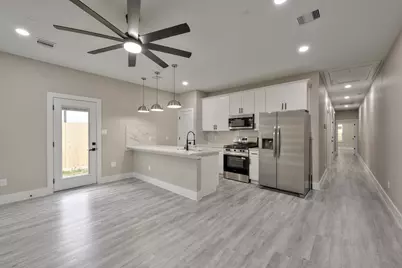 7811 Sandra Street #B, Houston, TX 77016 - Photo 9