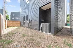 515 Schweikhardt St, Houston, TX 77020 - Photo 27