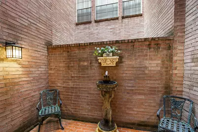 26 Stalynn Lane, Houston, TX 77027 - Photo 15