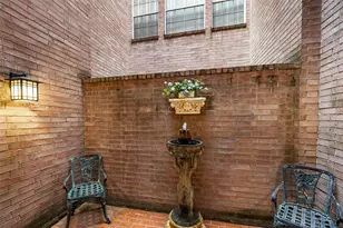 26 Stalynn Ln, Houston, TX 77027 - Photo 15