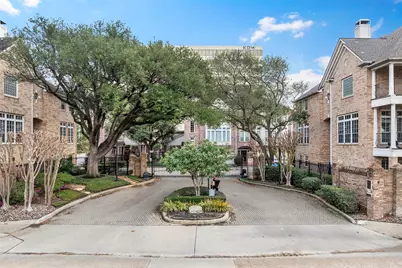 26 Stalynn Lane, Houston, TX 77027 - Photo 3