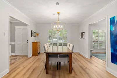 10626 Holly Springs Drive, Houston, TX 77042 - Photo 15