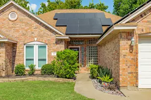57 Peppermint Ct, Lake Jackson, TX 77566 - Photo 9