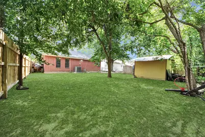 110 Denham Avenue, Pasadena, TX 77506 - Photo 15