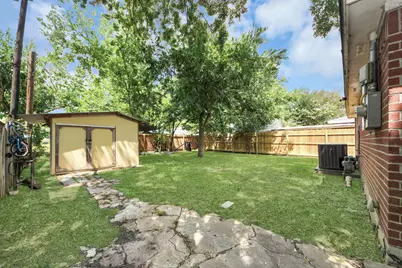 110 Denham Avenue, Pasadena, TX 77506 - Photo 13