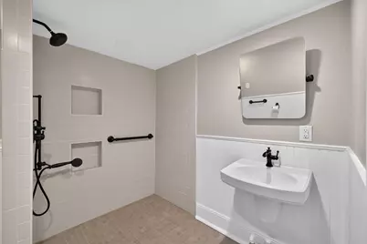 1324 Sealy Street, Galveston, TX 77550 - Photo 33