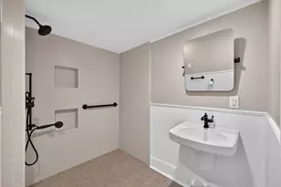 1324 Sealy St, Galveston, TX 77550 - Photo 33