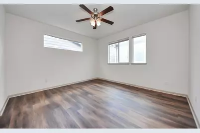5326 Avenue J, Houston, TX 77011 - Photo 23