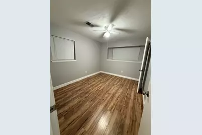 5519 Mendota Lane, Houston, TX 77032 - Photo 13