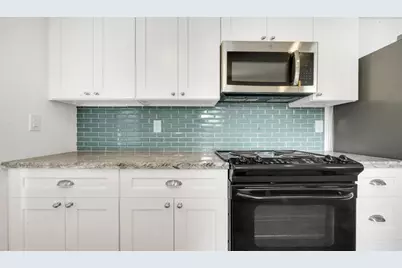 129 E 31st 1/2 Street, Houston, TX 77018 - Photo 9