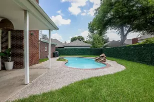118 Mill Trail Dr, Sugar Land, TX 77498 - Photo 25