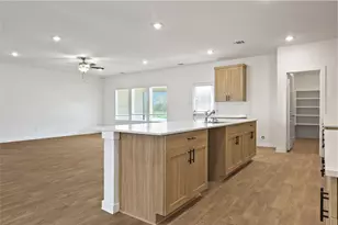 6611 Kingfisher Ln, Beasley, TX 77417 - Photo 15