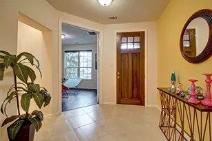 8219 Peppervine Ct, Conroe, TX 77385 - Photo 5