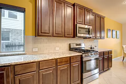 8219 Peppervine Court, Conroe, TX 77385 - Photo 17