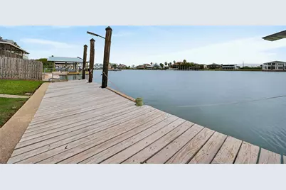 906 91st Street, Galveston, TX 77554 - Photo 39