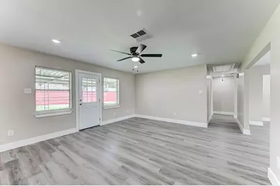 203 Doverfield Drive, Houston, TX 77037 - Photo 11
