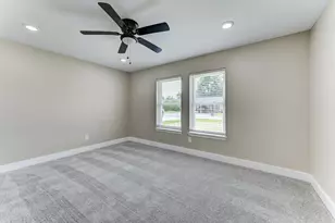 203 Doverfield Dr, Houston, TX 77037 - Photo 31