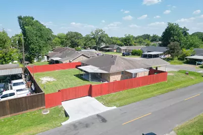 203 Doverfield Drive, Houston, TX 77037 - Photo 43