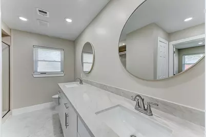 203 Doverfield Drive, Houston, TX 77037 - Photo 25