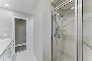 203 Doverfield Dr, Houston, TX 77037 - Photo 25