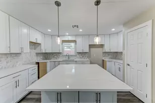 203 Doverfield Dr, Houston, TX 77037 - Photo 19