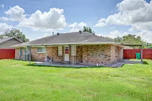 203 Doverfield Dr, Houston, TX 77037 - Photo 39