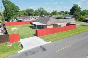 203 Doverfield Dr, Houston, TX 77037 - Photo 43