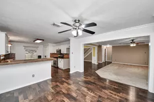 1209 Robinson Rd, La Porte, TX 77571 - Photo 13