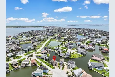 214 Easterly Drive, Tiki Island, TX 77554 - Photo 43