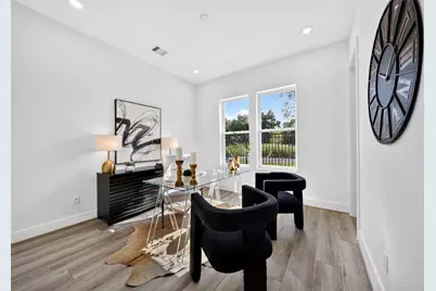 2415 Harrington Street, Houston, TX 77026 - Photo 9