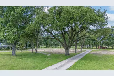 1604 County Road 2003 S, Hardin, TX 77575 - Photo 5