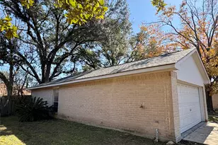 4822 Misty Shadows Dr, Houston, TX 77041 - Photo 3