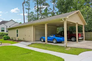 302 Charleston St, Friendswood, TX 77546 - Photo 35