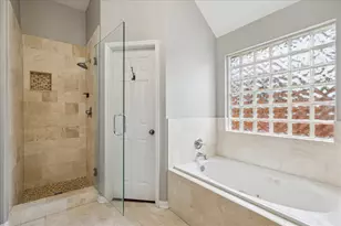 20910 Sandy Briar Ct, Spring, TX 77379 - Photo 21