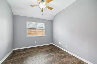 20910 Sandy Briar Court, Spring, TX 77379 - Photo 17