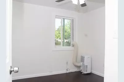 7003 Hoffman Street, Houston, TX 77028 - Photo 7
