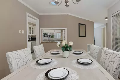 99 N Deerfoot Circle, The Woodlands, TX 77380 - Photo 5