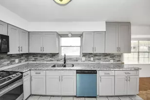 13103 Suzanne St, Stafford, TX 77477 - Photo 21