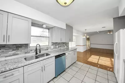 13103 Suzanne Street, Stafford, TX 77477 - Photo 11