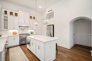 536 W 26th St, Houston, TX 77008 - Photo 7