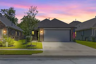 353 Salerio Wy, Conroe, TX 77301 - Photo 33