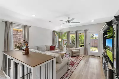 353 Salerio Way, Conroe, TX 77301 - Photo 17