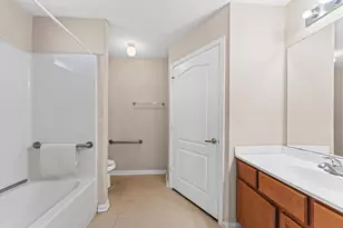 1302 Shearn St, Houston, TX 77007 - Photo 7