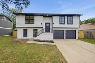 11338 White Gate Ln, Houston, TX 77067 - Photo 1
