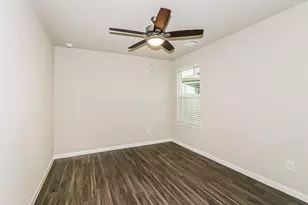 5127 Shelby Katherine Dr, Rosharon, TX 77583 - Photo 13