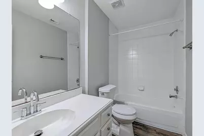 8106 Claiborne Street, Houston, TX 77078 - Photo 17