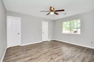 8106 Claiborne St, Houston, TX 77078 - Photo 21